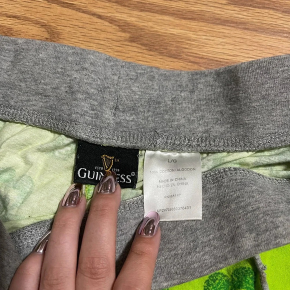 Guinness Pajama Pants Large - Picture 3 of 3